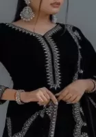 busty Nalini Kapoor escort